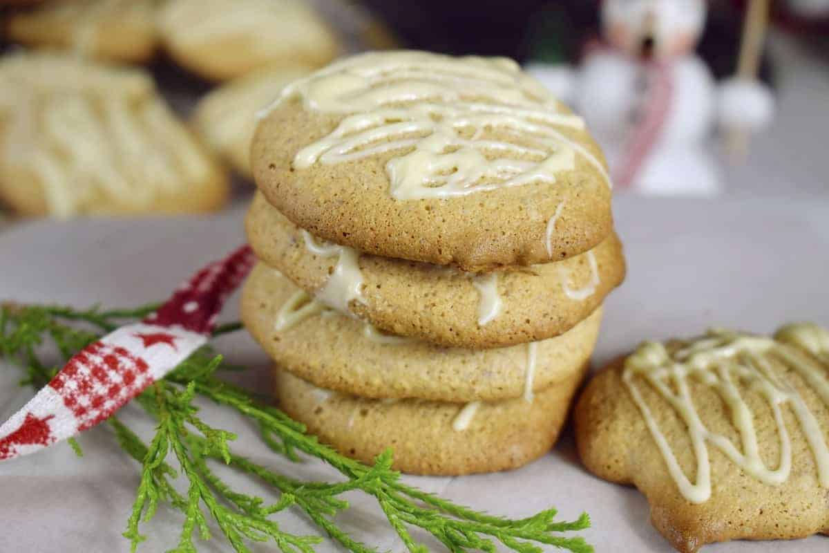 Nusstaler mit Mandeln, Haselnüssen und Cashewkernen - ZauberTopf