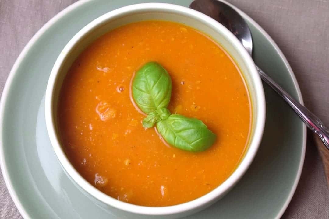 Tomatensuppe mit Kichererbsen - mein ZauberTopf