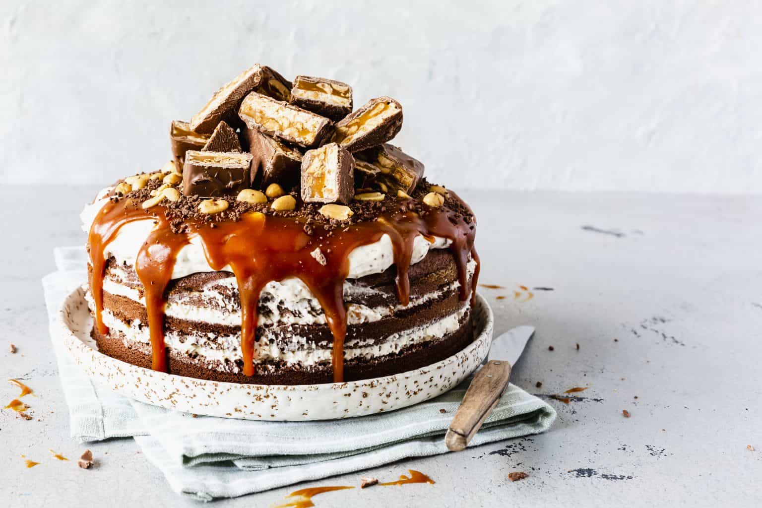 Himmlische Snickers-Torte